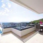 Sunset マカルスカ