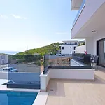 アパート Sunset マカルスカ