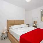 アパート Sunset マカルスカ