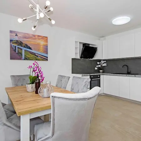 Sunset Apartment Makarska